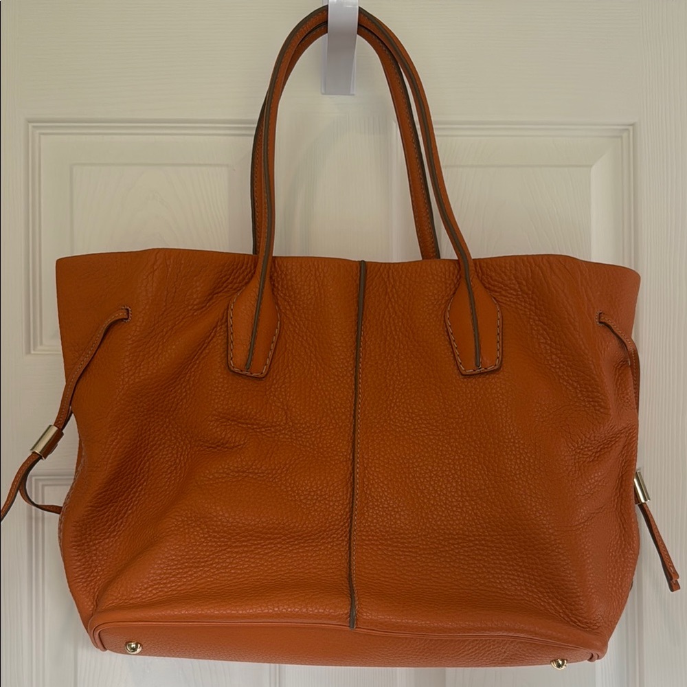 Tod’s Leather Tote Bag